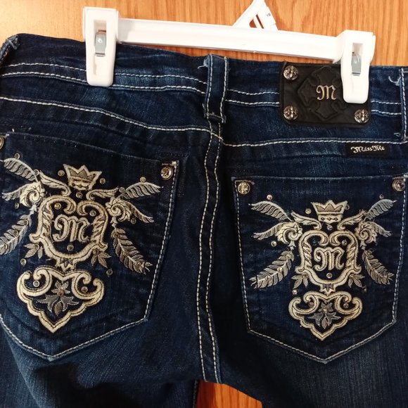 Jeans - Picture 4 of 4